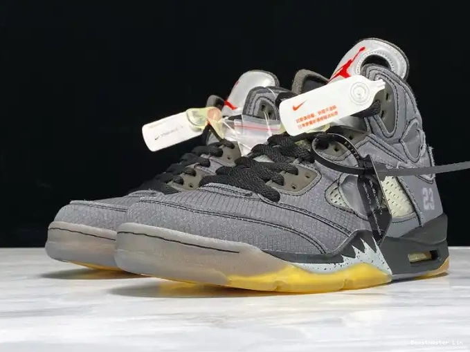 Boostmaster lin x Off-White Black Air CT8480-001 Jordan 5 0505